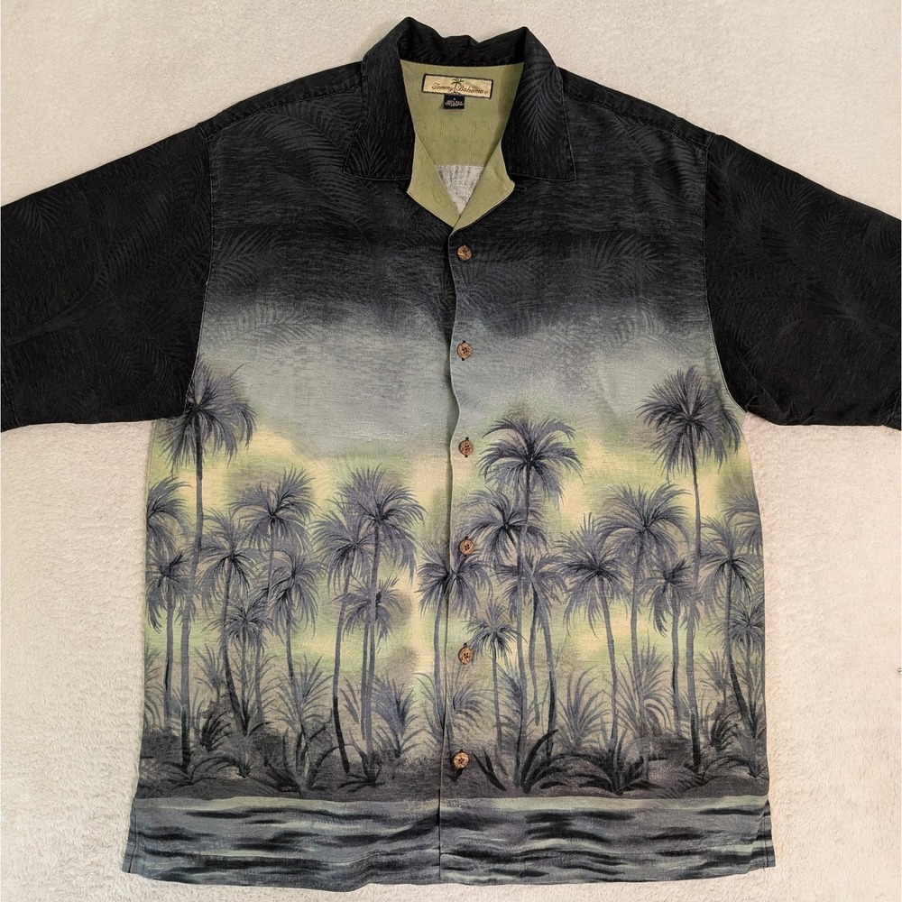 Tommy Bahama Palm Trees Border Water Print Black Silk‎ Fabric Camp Shirt Size Sm